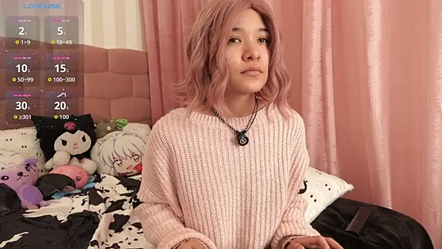 Snapshot of NataliaNovak chatting on 11.10.25 NataliaNovak online show from 11.10.25