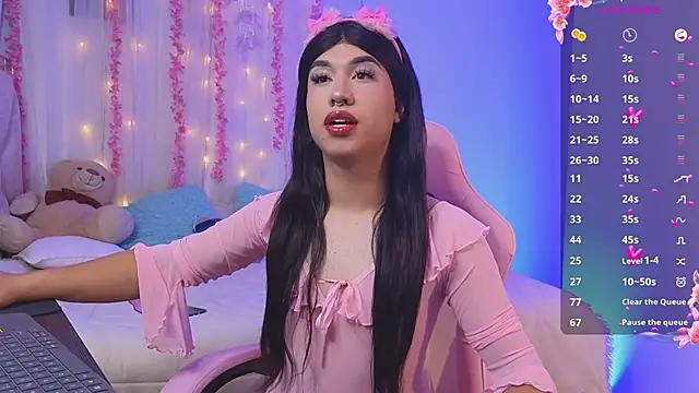 Snapshot of Sweettifani chatting on 10.01.25 Sweettifani online show from 10.01.25