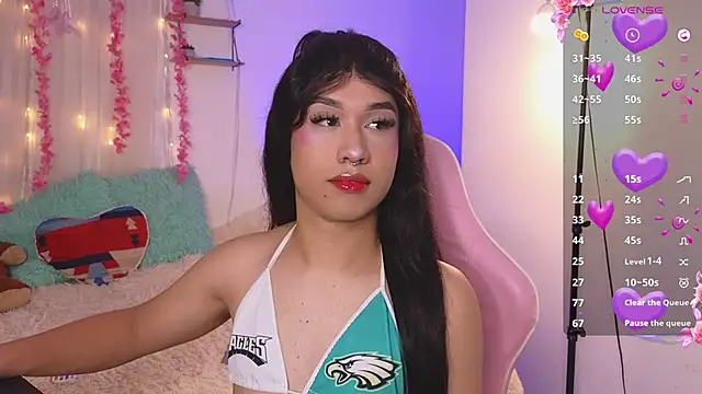 Snapshot of Sweettifani chatting on 10.23.25 Sweettifani online show from 10.23.25