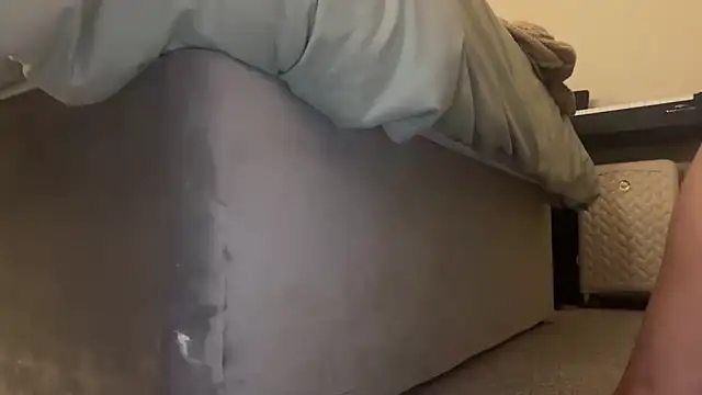 Snapshot of skyejde chatting on 02.05.26 skyejde online show from 02.05.26