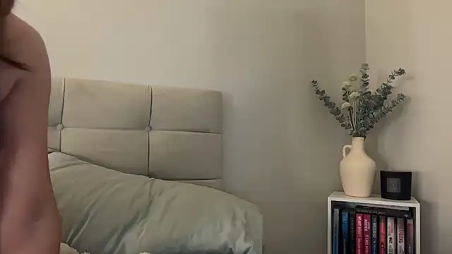 Snapshot of skyejde chatting on 03.23.26 skyejde online show from 03.23.26