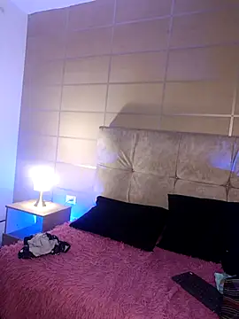  michonne  online show from 09.13.25