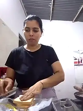 yess Hotnurse online show from 03.01.25