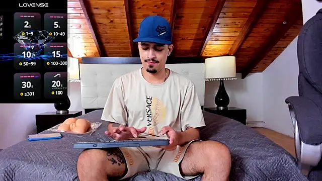 Sebastian Berne online show from 03.17.25