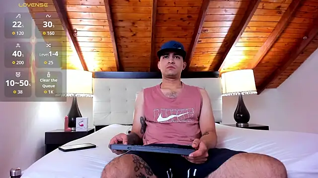 Snapshot of Sebastian_Berne chatting on 03.03.26 Sebastian Berne online show from 03.03.26