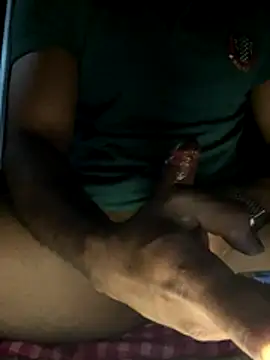 Snapshot of jimi-3011 chatting on 11.28.25 jimi-3011 online show from 11.28.25