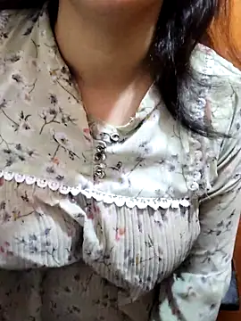 Your cutiepie  online show from 02.28.25