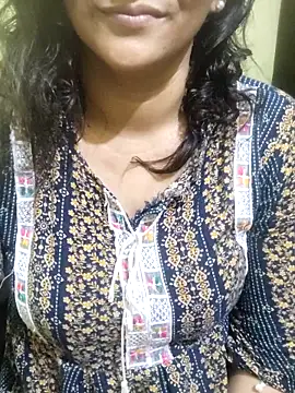 Your cutiepie  online show from 12.21.25