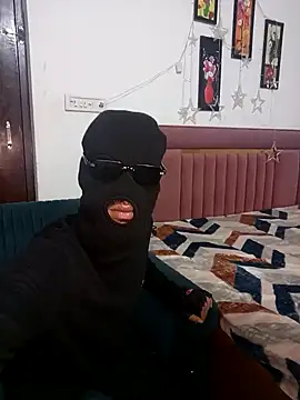 Notty cherry online show from 02.07.25