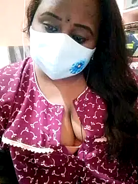 Snapshot of dolly_telugu01 chatting on 02.25.25 dolly telugu01 online show from 02.25.25