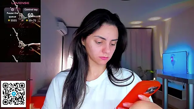 EmiliaZen online show from 04.13.26