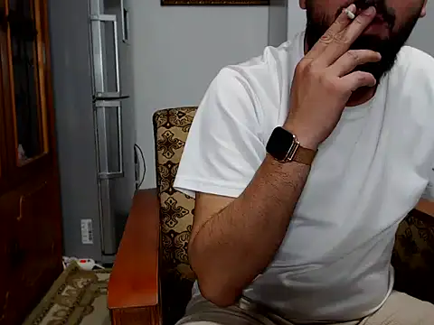 Snapshot of Armand66_ chatting on 10.30.25 Armand66 online show from 10.30.25