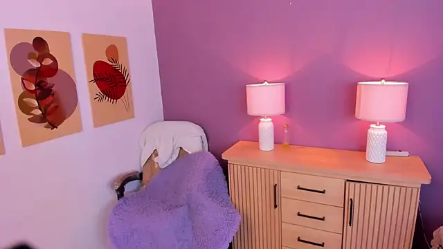 Snapshot of scarlet_edwars chatting on 03.03.25 scarlet edwars online show from 03.03.25