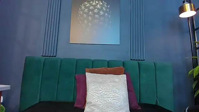 scarlet edwars online show from 02.20.26