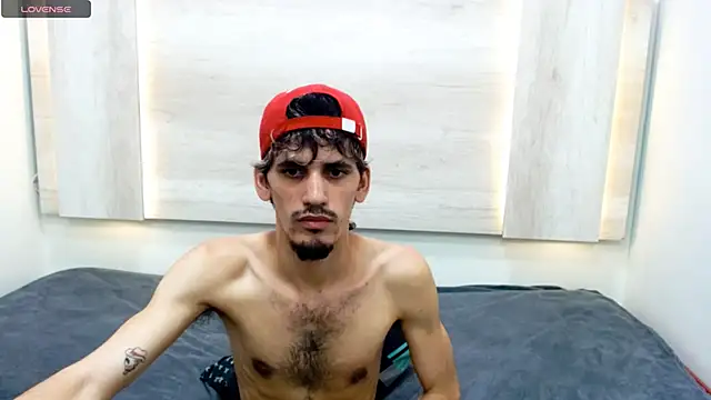 Dirty Kingg online show from 02.17.25