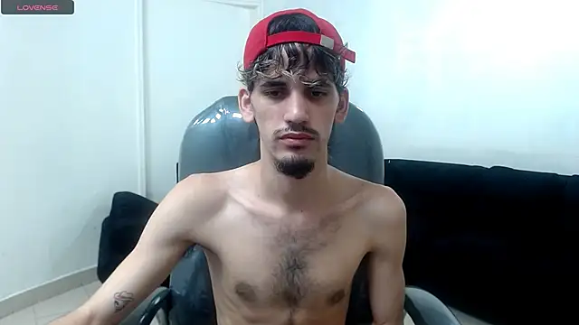 Dirty Kingg online show from 02.20.25