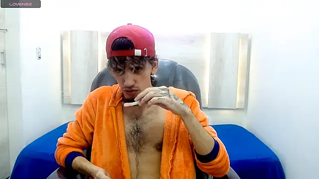 Dirty Kingg online show from 02.26.25