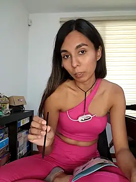 Alicee10 online show from 11.27.25