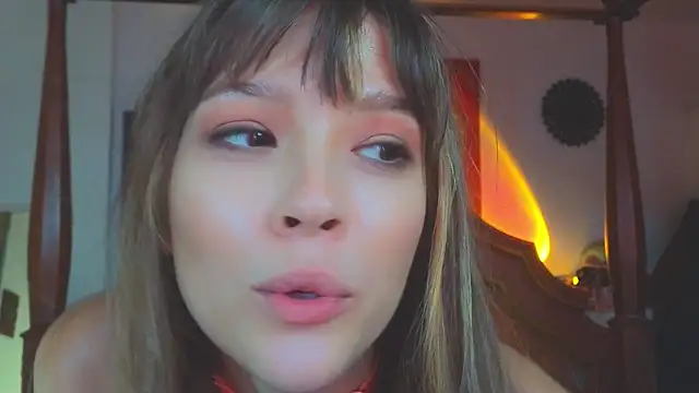 DemiDee online show from 02.08.25