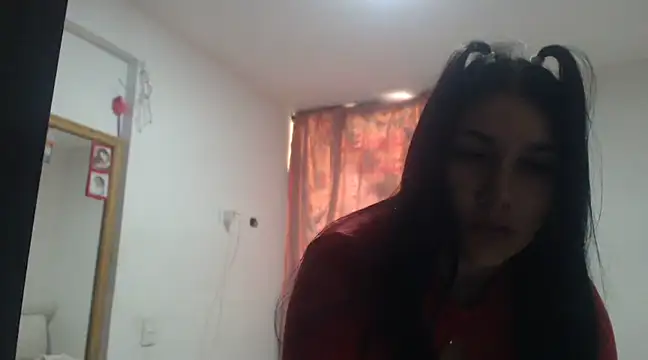 Snapshot of Girltattos chatting on 02.17.25 Girltattos online show from 02.17.25