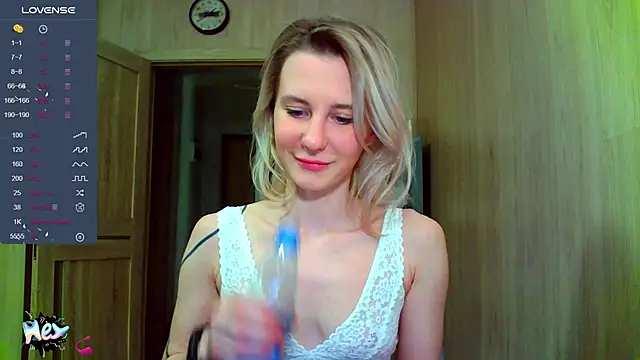 Caramel piegirl online show from 09.11.25