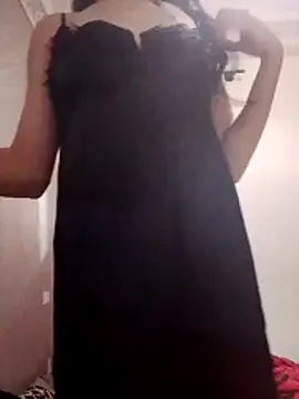 Snapshot of Anoma-arab chatting on 11.28.25 Anoma-arab online show from 11.28.25