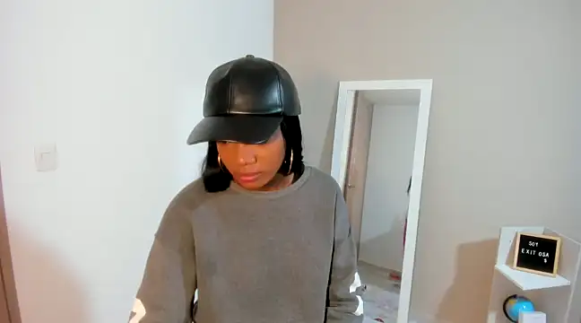 enyelsalas2 online show from 03.11.25