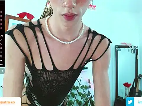 imcleo xoxo online show from 02.22.25