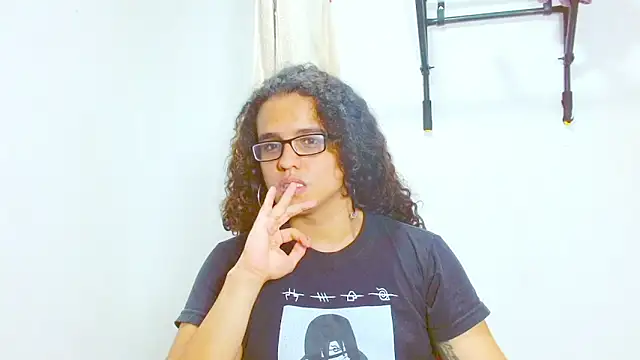 Snapshot of Diane_blossom chatting on 02.13.25 Diane blossom online show from 02.13.25