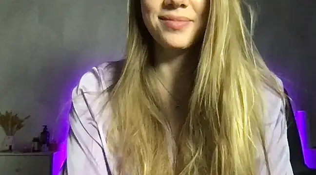 Snapshot of Engel_13 chatting on 03.22.25 Engel 13 online show from 03.22.25