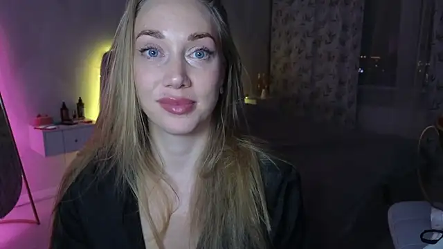 Snapshot of Engel_13 chatting on 11.17.25 Engel 13 online show from 11.17.25