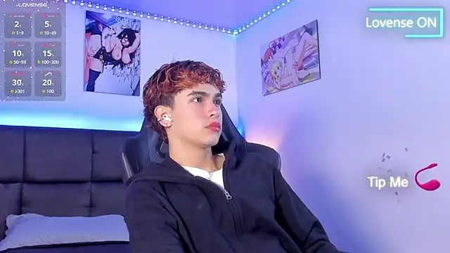 Aiiden 15 online show from 10.02.25