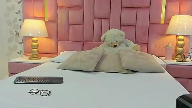 ArianaFranco online show from 03.25.26