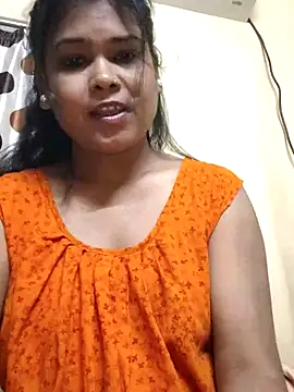 Snapshot of BOLDBEAUTY09 chatting on 02.18.25 BOLDBEAUTY09 online show from 02.18.25