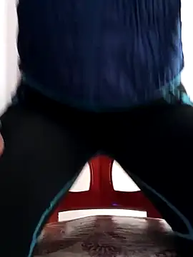 Snapshot of Kaira69 chatting on 02.26.25 Kaira69 online show from 02.26.25