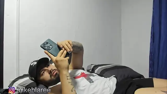 mikeblaree online show from 10.30.25