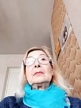 Snapshot of SophiaSky6037 chatting on 02.21.25 SophiaSky6037 online show from 02.21.25