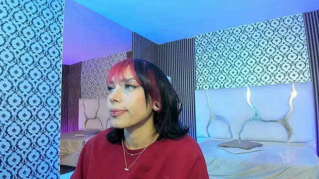 Issa tay1 online show from 04.15.26