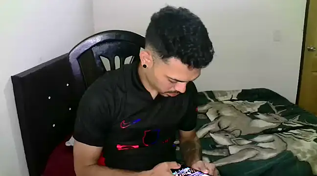 Snapshot of chocolatino16 chatting on 03.06.25 chocolatino16 online show from 03.06.25