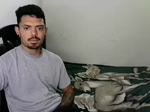 Snapshot of chocolatino16 chatting on 03.20.25 chocolatino16 online show from 03.20.25