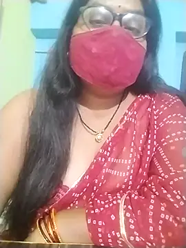 Snapshot of fuunalka chatting on 11.18.25 fuunalka online show from 11.18.25