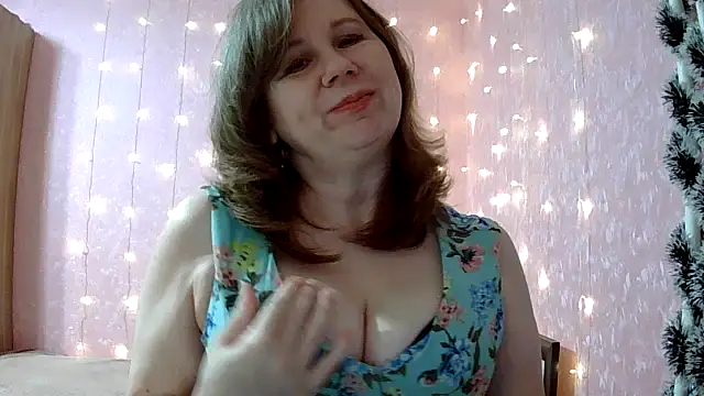 Snapshot of Starsan chatting on 03.06.26 Starsan online show from 03.06.26