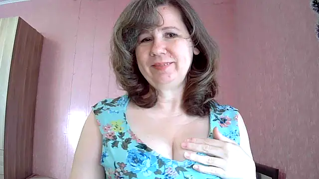 Snapshot of Starsan chatting on 03.08.26 Starsan online show from 03.08.26