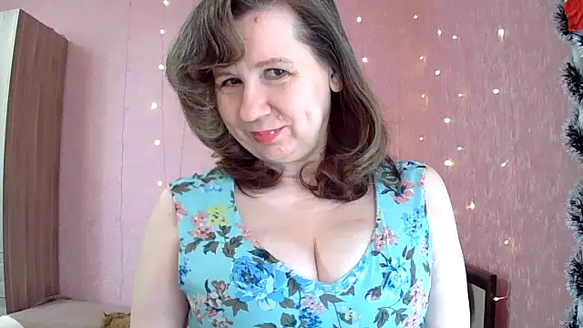 Snapshot of Starsan chatting on 03.31.26 Starsan online show from 03.31.26