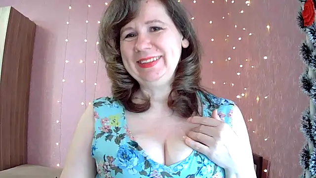 Snapshot of Starsan chatting on 04.02.26 Starsan online show from 04.02.26