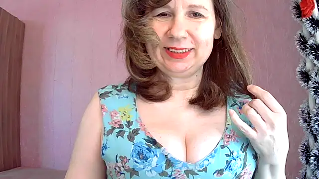 Snapshot of Starsan chatting on 04.11.26 Starsan online show from 04.11.26