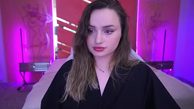 LindsieGreyy online show from 03.22.25