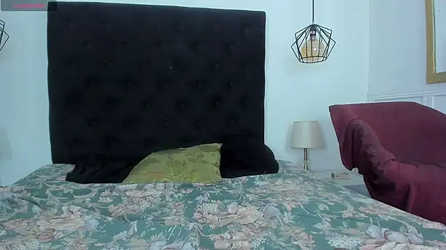 ChanelleJohnson  online show from 03.06.25