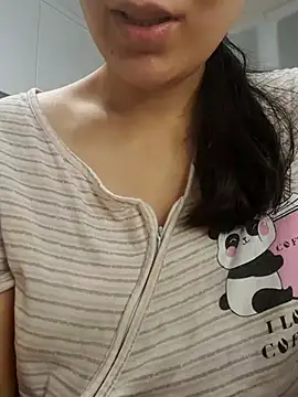 Snapshot of Emily_homegirl chatting on 03.04.25 Emily homegirl online show from 03.04.25