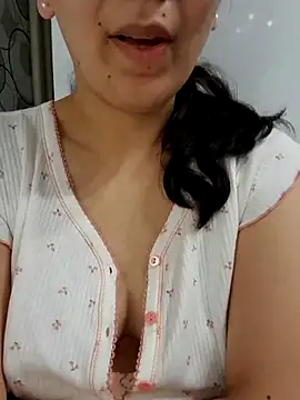 Snapshot of Emily_homegirl chatting on 03.20.25 Emily homegirl online show from 03.20.25